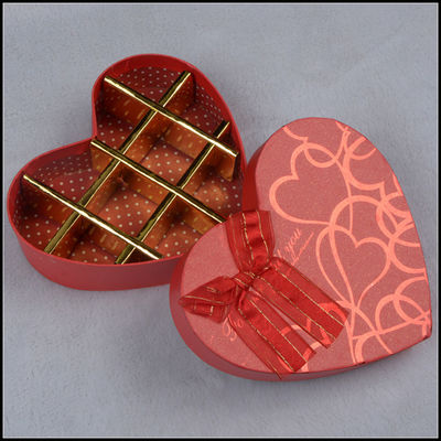 Valentines için kalbi şeklinde lüks sert şekerli hediye kutuları